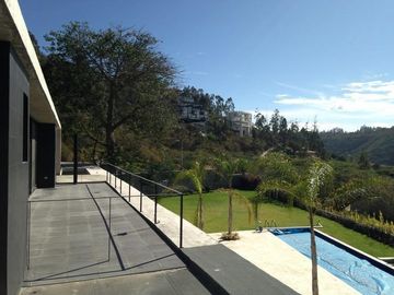Venta  EXCLUSIVA Casa **  Urbanización Pillagua, Cumbayá