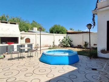 Casa en  venta Inmediaciones Club Alemán