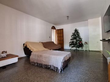 Casa en  venta Inmediaciones Club Alemán