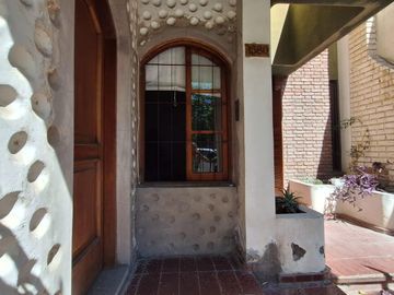 Casa en  venta Inmediaciones Club Alemán