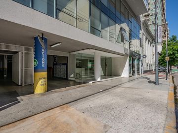 Departamento 4 ambientes en  Venta en Villa Crespo.