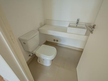 Departamento 4 ambientes en  Venta en Villa Crespo.