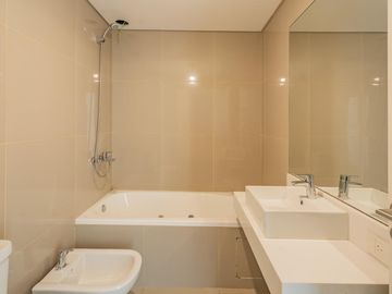 Departamento 4 ambientes en  Venta en Villa Crespo.