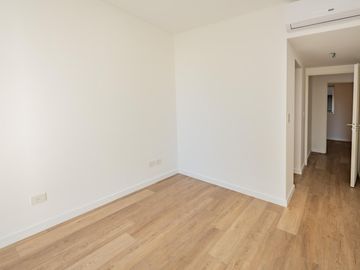 Departamento 4 ambientes en  Venta en Villa Crespo.