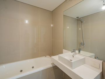 Departamento 4 ambientes en  Venta en Villa Crespo.