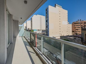 Departamento 4 ambientes en  Venta en Villa Crespo.