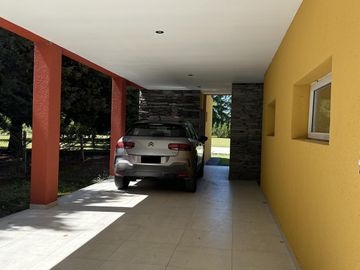 VENTA Casa Haras Del Sol Pilar-Pileta-Amplio Terreno-Losa radiante-Hipico-Tenis-Paddle-APTO CREDITO