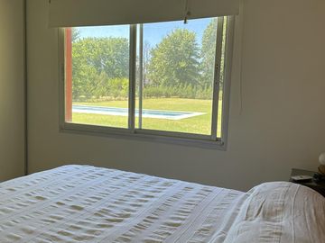 VENTA Casa Haras Del Sol Pilar-Pileta-Amplio Terreno-Losa radiante-Hipico-Tenis-Paddle-APTO CREDITO