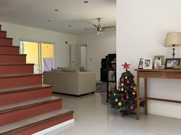 VENTA Casa Haras Del Sol Pilar-Pileta-Amplio Terreno-Losa radiante-Hipico-Tenis-Paddle-APTO CREDITO