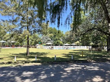 VENTA Casa Haras Del Sol Pilar-Pileta-Amplio Terreno-Losa radiante-Hipico-Tenis-Paddle-APTO CREDITO