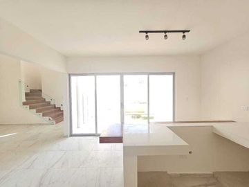 ¡Entrega Inmediata! Casa en Venta al Norte de Mérida en Conkal