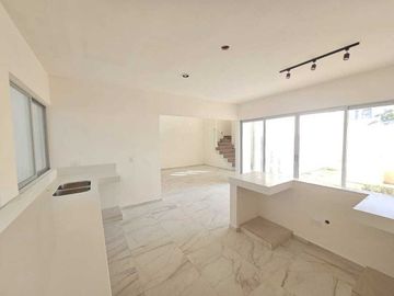 ¡Entrega Inmediata! Casa en Venta al Norte de Mérida en Conkal