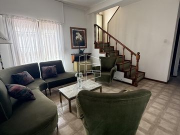 Venta - Propiedad tipo dúplex en el Centro de General Roca -  C083