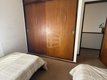 Venta - Propiedad tipo dúplex en el Centro de General Roca -  C083