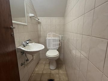 Venta - Propiedad tipo dúplex en el Centro de General Roca -  C083