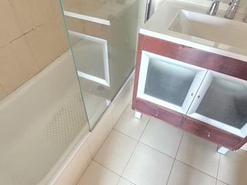 ALQUILER DEPARTAMENTO 4 AMBIENTES CON TERRAZA PROPIA Y COCHERA EN CABALLITO