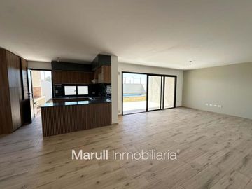 Casa en venta Brisas de Manantiales | Dos dormitorios