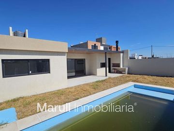 Casa en venta Brisas de Manantiales | Dos dormitorios