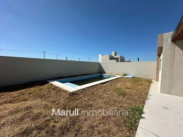 Casa en venta Brisas de Manantiales | Dos dormitorios