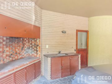 Venta casa 5 ambientes doble lote, pileta y ascensor -  Country San Miguel de Ghiso, Bella Vista