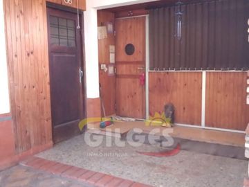 Venta Casa 2 Amb. Villa Luzuriaga  Sobre Lote  10x21M²
