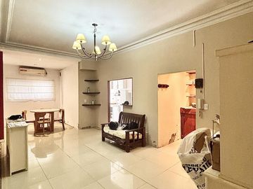 Departamento en venta - 3 Dormitorios 1 Baño - 86Mts2 - Monserrat
