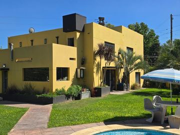 Casa Quinta en venta en El Trebol