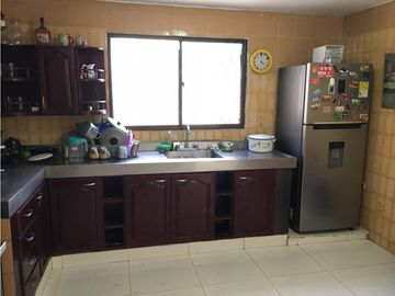 casa en venta barrio la mercedes Sur
