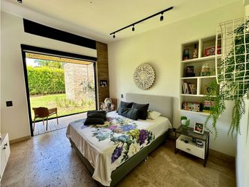 Casa campestre con diseño exclusivo en Cerritos - Pereira