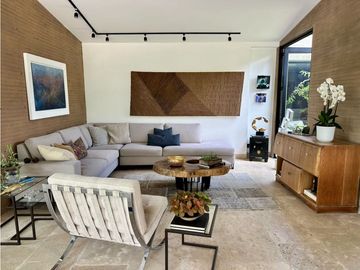 Casa campestre con diseño exclusivo en Cerritos - Pereira