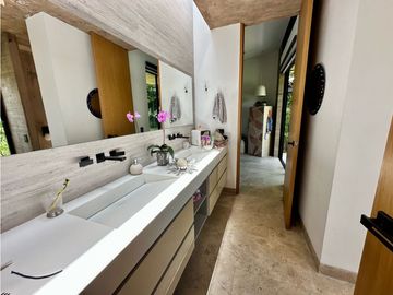 Casa campestre con diseño exclusivo en Cerritos - Pereira