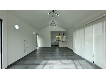 Casa campestre a la venta en Combia