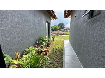 Casa campestre a la venta en Combia