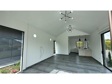 Casa campestre a la venta en Combia