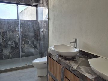 VENTA CASA CUMBRES DEL LAGO RECÁMARA EN PLANTA BAJA