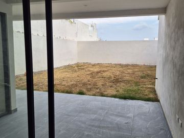 VENTA CASA CUMBRES DEL LAGO RECÁMARA EN PLANTA BAJA