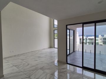 VENTA CASA CUMBRES DEL LAGO RECÁMARA EN PLANTA BAJA