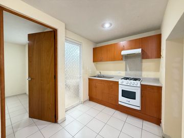 Casa en  Venta en Fraccionamiento Laureles Cuautlancingo
