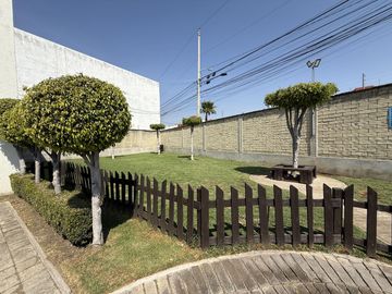 Casa en  Venta en Fraccionamiento Laureles Cuautlancingo