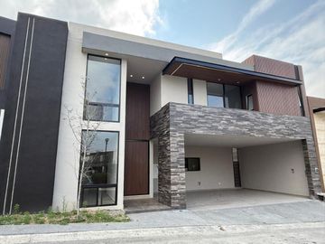 Casa en Venta Bosques de las Misiones