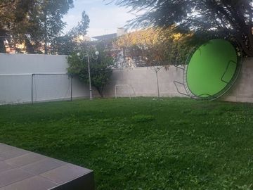CASA EN VENTA EN CIUDAD  BUGAMBILIAS