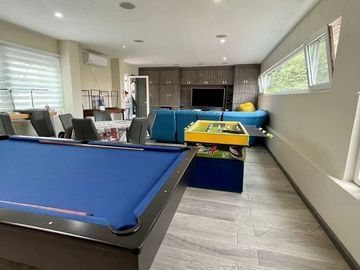 CASA EN VENTA EN CIUDAD  BUGAMBILIAS
