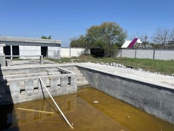 VENTA Quinta de 2,000 m2 en Cadereyta de Jiménez ALLENDE, Nuevo León.