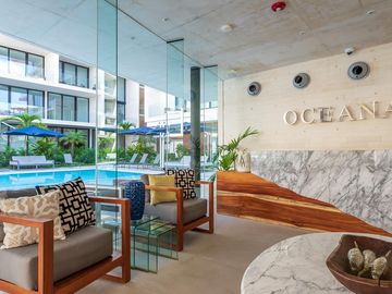 Oceana 2 Bedroom Ocean View Penthouse- Nuevo en el mercado