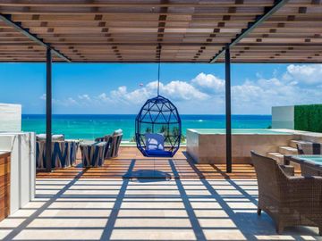 Oceana 2 Bedroom Ocean View Penthouse- Nuevo en el mercado