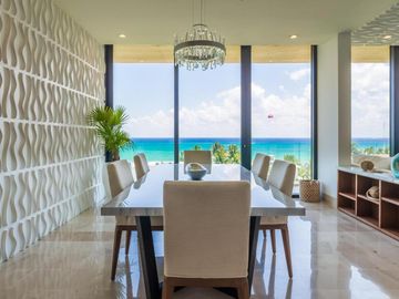 Oceana 2 Bedroom Ocean View Penthouse- Nuevo en el mercado