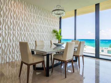 Oceana 2 Bedroom Ocean View Penthouse- Nuevo en el mercado