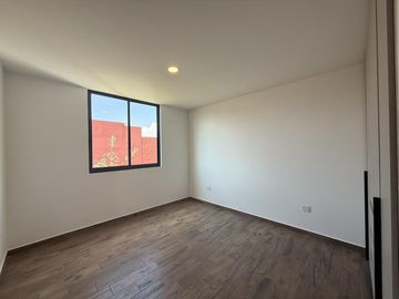 Casa Moderna Nueva en Venta en Fraccionamiento Zona Forjadores