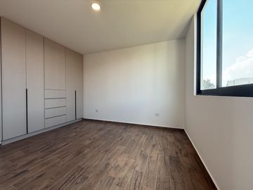 Casa Moderna Nueva en Venta en Fraccionamiento Zona Forjadores