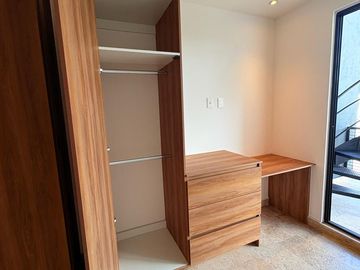Penthouse duplex Lock-Off de 69 m2, 2 baños, en Aldea Zama